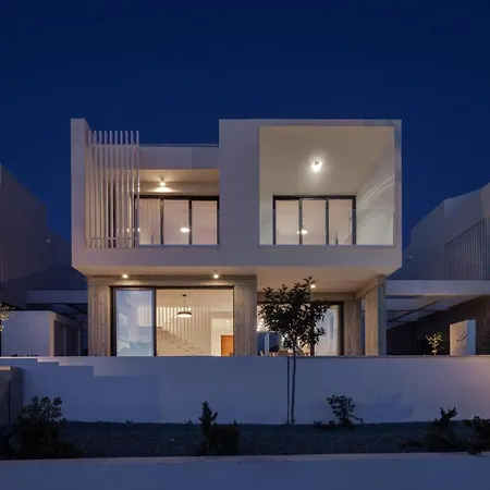 Avalon 1 11 Villa